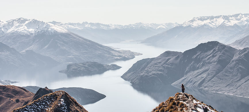 Image by Aaron Sebastian