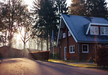 Image by Rowan Heuvel