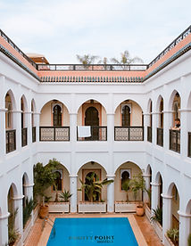 Image by Toa Heftiba