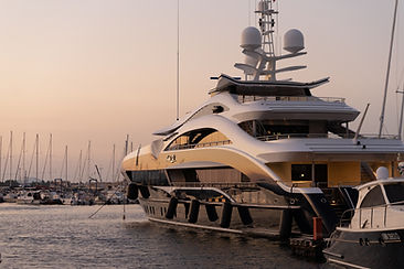 Caribbean Fuels supplies the finest marine fuels and lubricant oils throughout the Caribbean Region.
