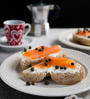 Smoked salmon sandwich aka lox