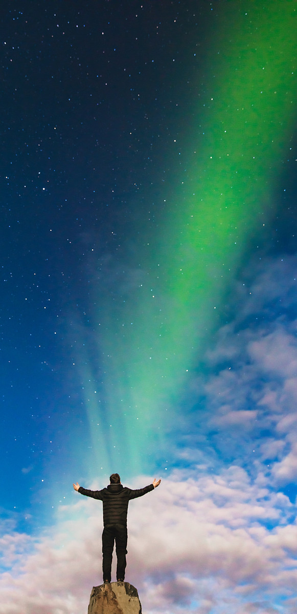 Image by Joshua Earle