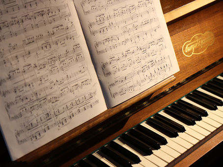 10 Beautiful Classical Music Works for Piano
