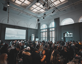 Image by Jakob Dalbjörn