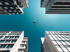 2025 CRE U.S. Housing Market Intelligence Report: An Integrated Analysis of Leading Real Estate Firms’ Insights