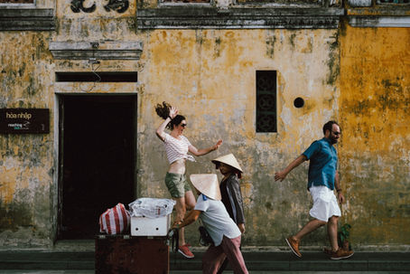 Luxury Car and Van Limousine Rental in Hue, Hoi An, Da Nang with Asia Transport