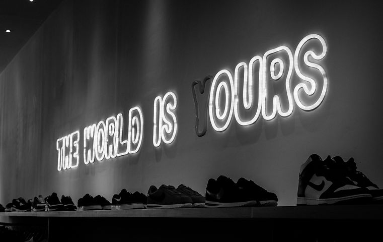 Image by Charles Deluvio