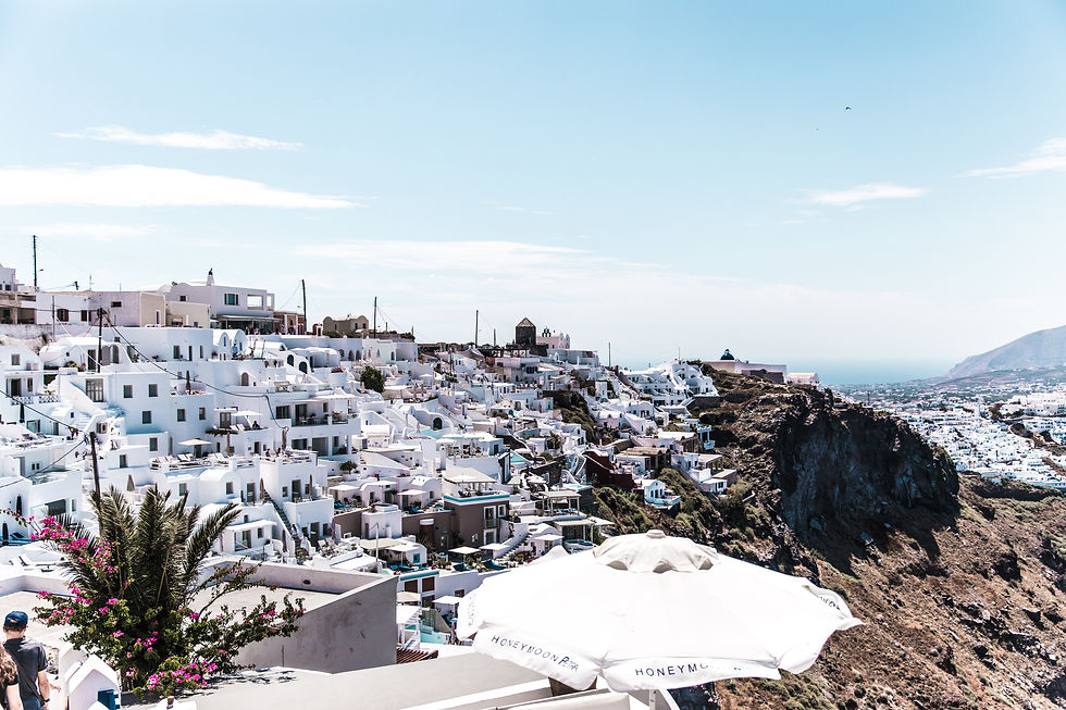 Valentina's Travel Guide, 18 Tips to Visit Santorini on a Budget