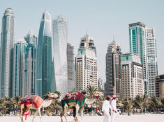 Business branding in Dubai Marina
