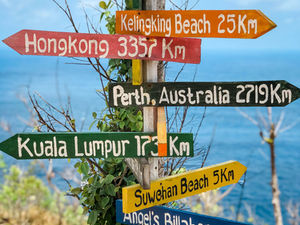 Иностранцы, желающие арендовать мотоциклы на Бали, должны иметь местные водительские права