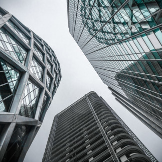 מבט על 3 בניינים