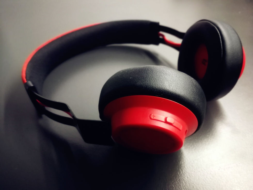 A pair of headphones with pasive noise cancellation.