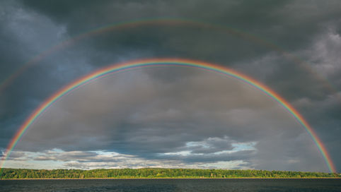 האם לאור יש צבע?