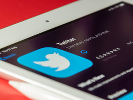 Twitter inizierà a taggare gli account dei bot.