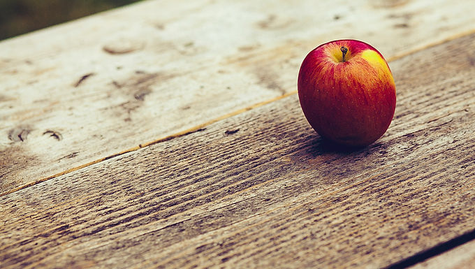 Malus 'Cortland' CORTLAND SEMI-DWARF APPLE