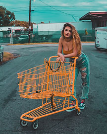 Image by Bryan Papazov