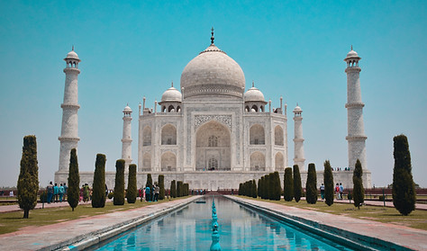 Image by Jovyn Chamb