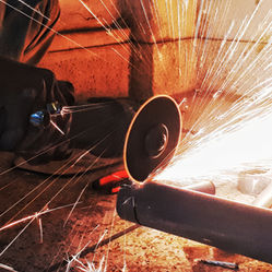 Private Credit Market Shows Overheating in Core Segments