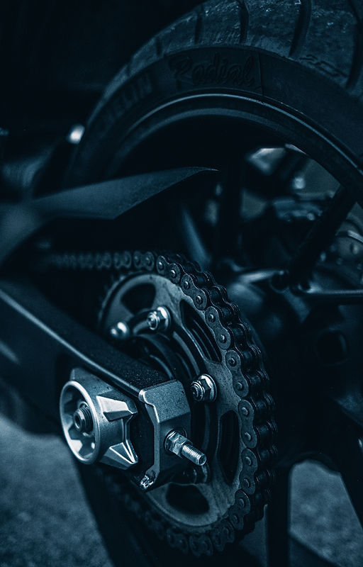 engine chain and sprocket