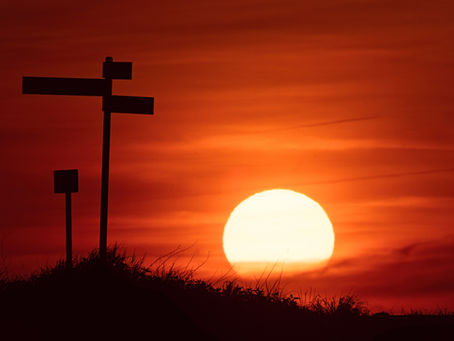 At the Crossroads: We Say Goodbye to 2025