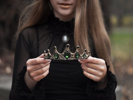Cursed Crowns