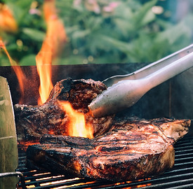 Viandes cuites au feu de bois - La Villa Grill/Pizzeria - La Gouesnière