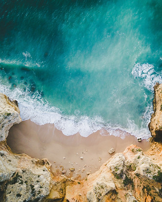 Sea on rocky shoreline - unsplash photo credit to the talented Claudio Schwarz - thank you!