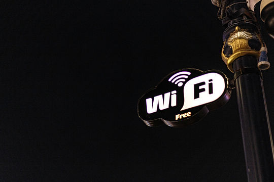 WiFi (Wireless Fidelity)