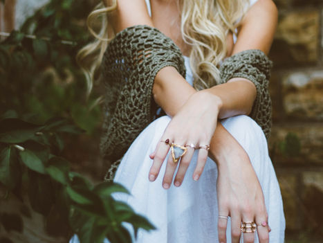 How to Embrace Solitude and Find Inner Peace: Alone but Not Lonely