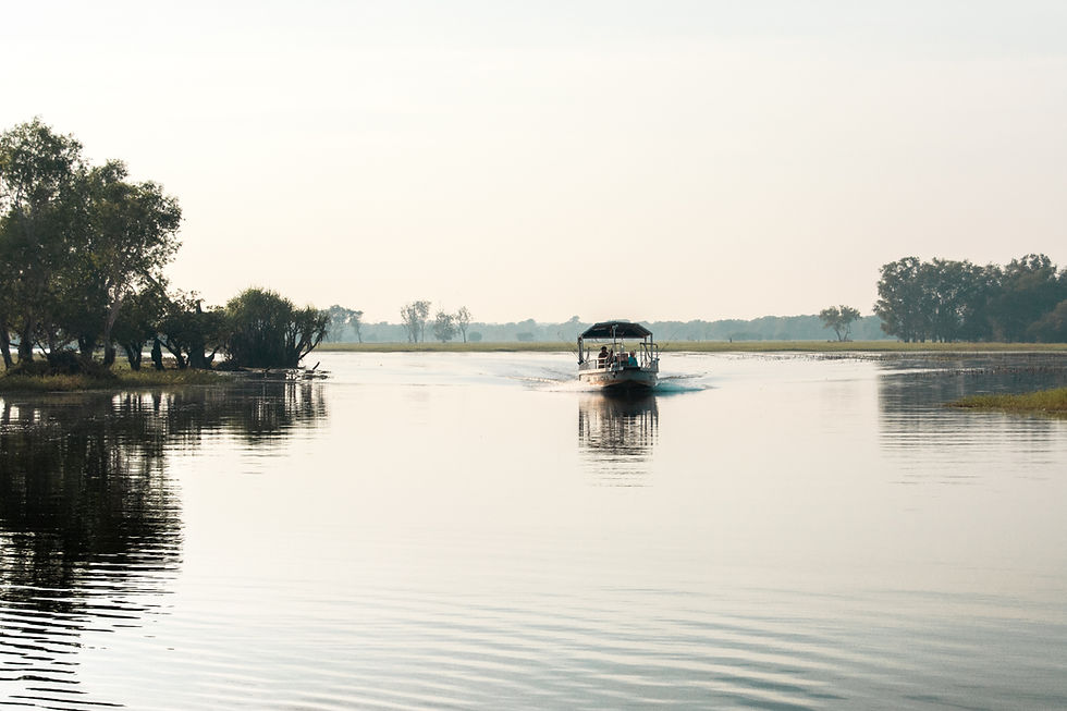 Boat tour for a Travel Guide Red Centre and Top End Australia