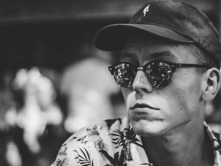 Which Sunglasses will Suit my face shape 1