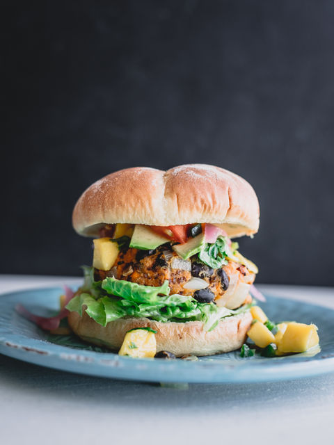 a burger with lettuce 