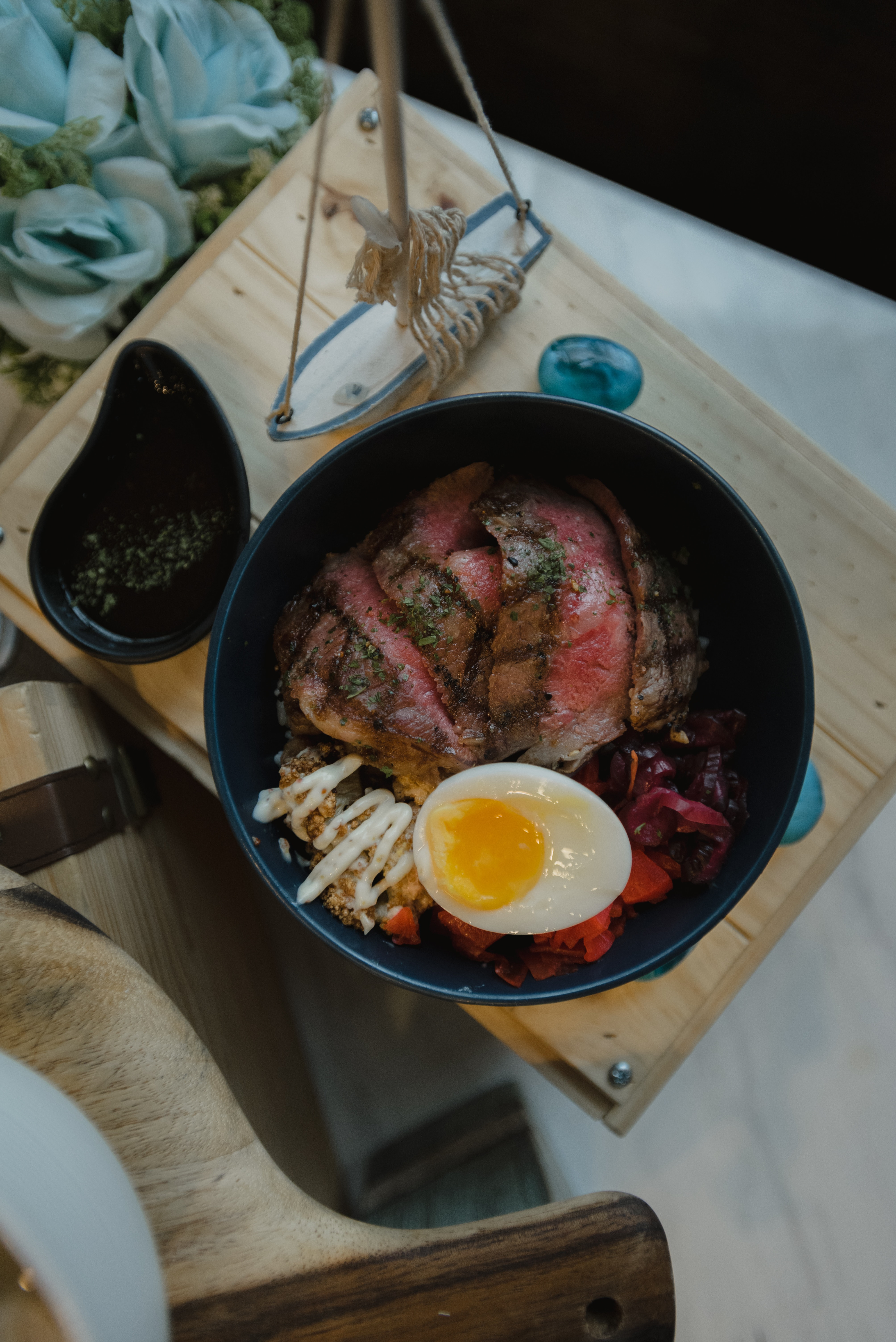 Breakfast- Steak and Eggs with Guacamole 