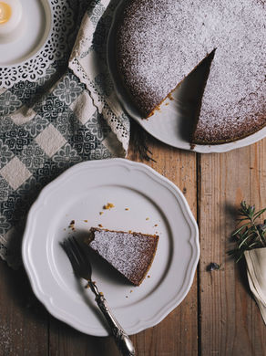 The 3-ingredient walnut flourless cake