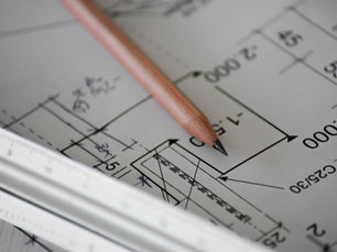 Technical drawing illustrating machining tolerance types and limits