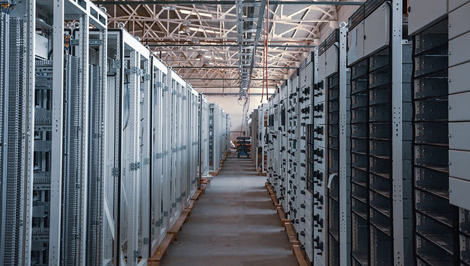 Frannems delivers backup power solutions that maintain business continuity during utility outages through integrated standby power systems.