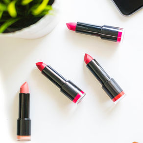 How to Pick the Perfect Lipstick