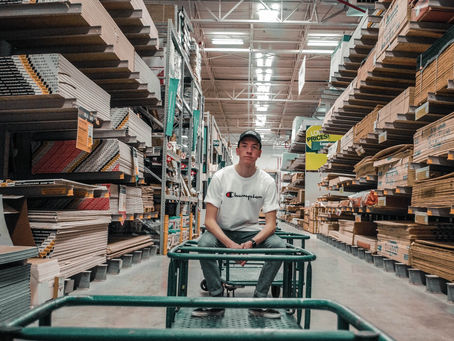 Lowe's - LOW