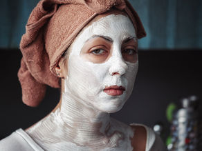 Masker Wajah untuk Kulit Lembap dan Halus agar Kulit Tetap Kenyal dan Segar