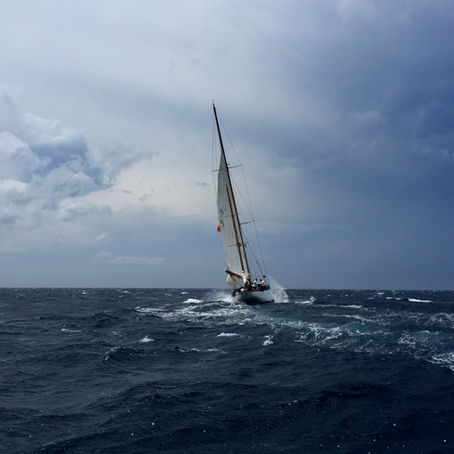 preparing boat for hurricane