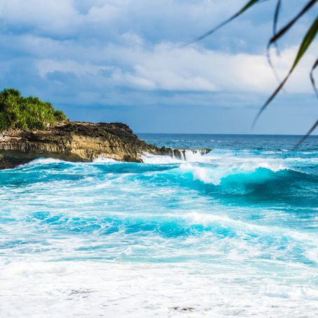 Best Bars in Nusa Lembongan: Acala Bar & Bistro as Your Must-Visit Spot