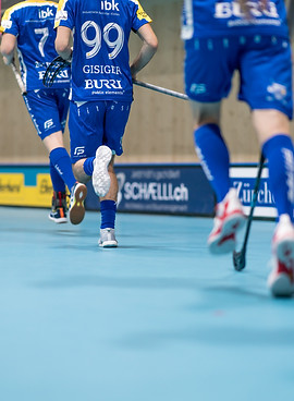 Image de 🇨🇭 Claudio Schwarz | @purzlba