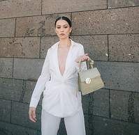 Maßoutfit für Damen