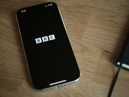 Szef Sony Pictures Television apeluje o sojusz BBC i Channel 4. „Brytyjska telewizja jest w kryzysie”
