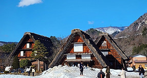 Image by Dwayne Sanson Tin