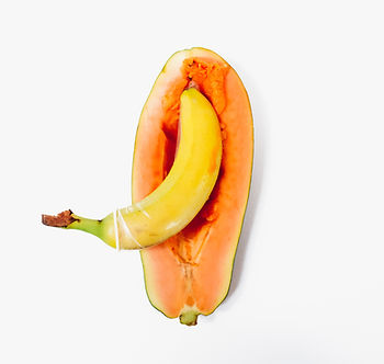 Un plátano y una papaya