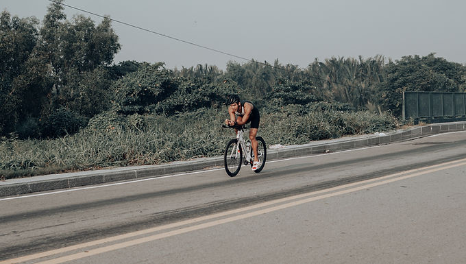 Effect of Hypohydration on Muscle Endurance, Strength, Anaerobic Power and Capacity and Vertical Jumping Ability: A Meta-Analysis