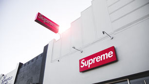 'Supreme’은 상표권 침해자인가, 성공한 패러디 사업가인가