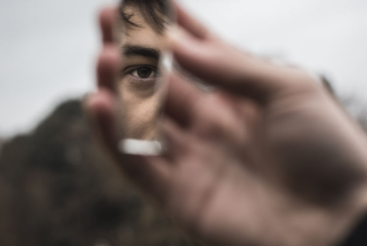 Image by Alex Motoc