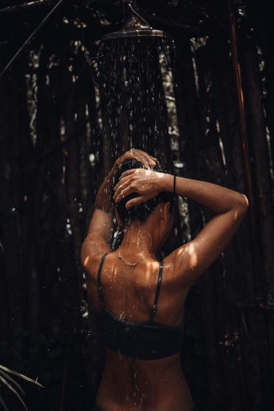 The 15-Minute Daily Shower That Burns 353 Calories Daily